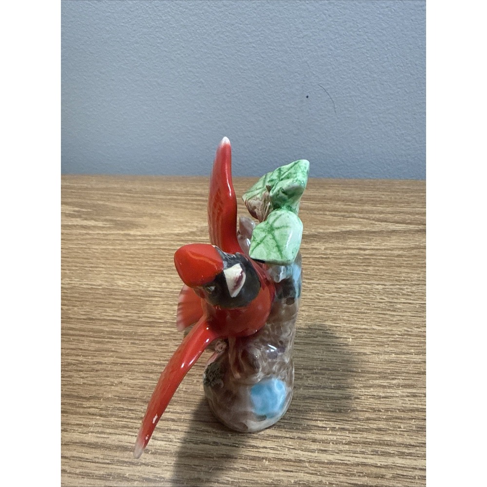 cardinal bird figurine